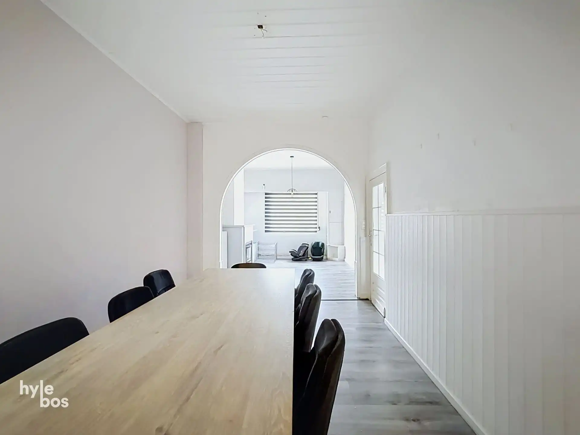 Goed gelegen instapklare woning met twee slaapkamers en mooie tuin foto 6