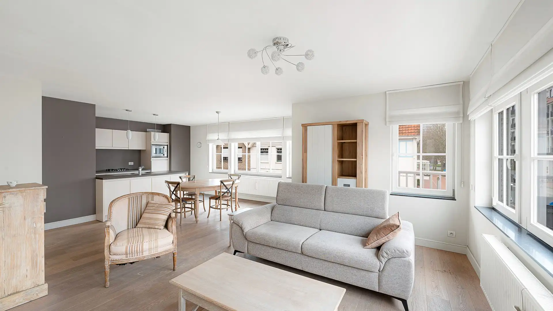 Knap appartement in een recent gebouw te Knokke foto 8