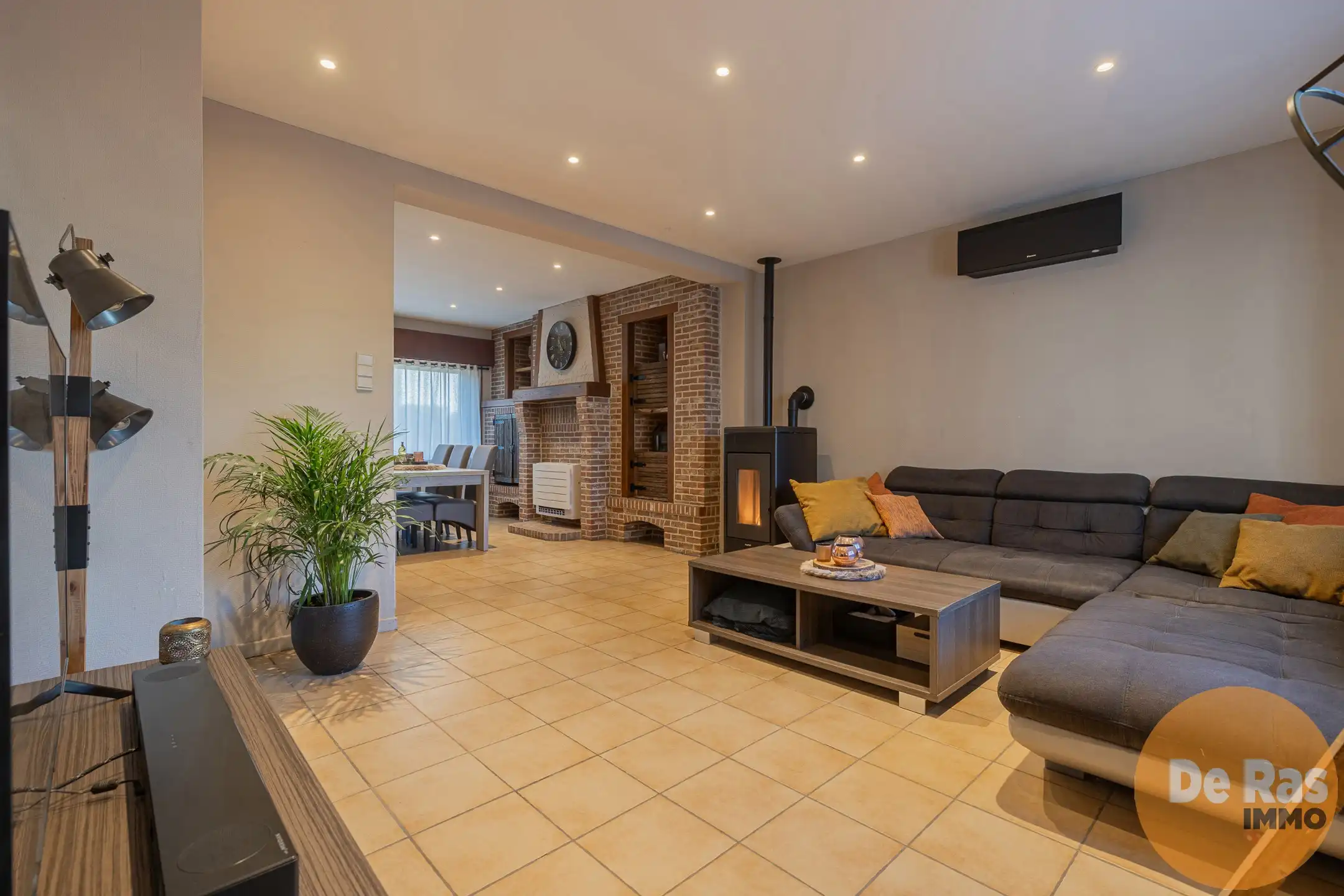 BORSBEKE – Instapklare woning met een prachtige tuin foto 2