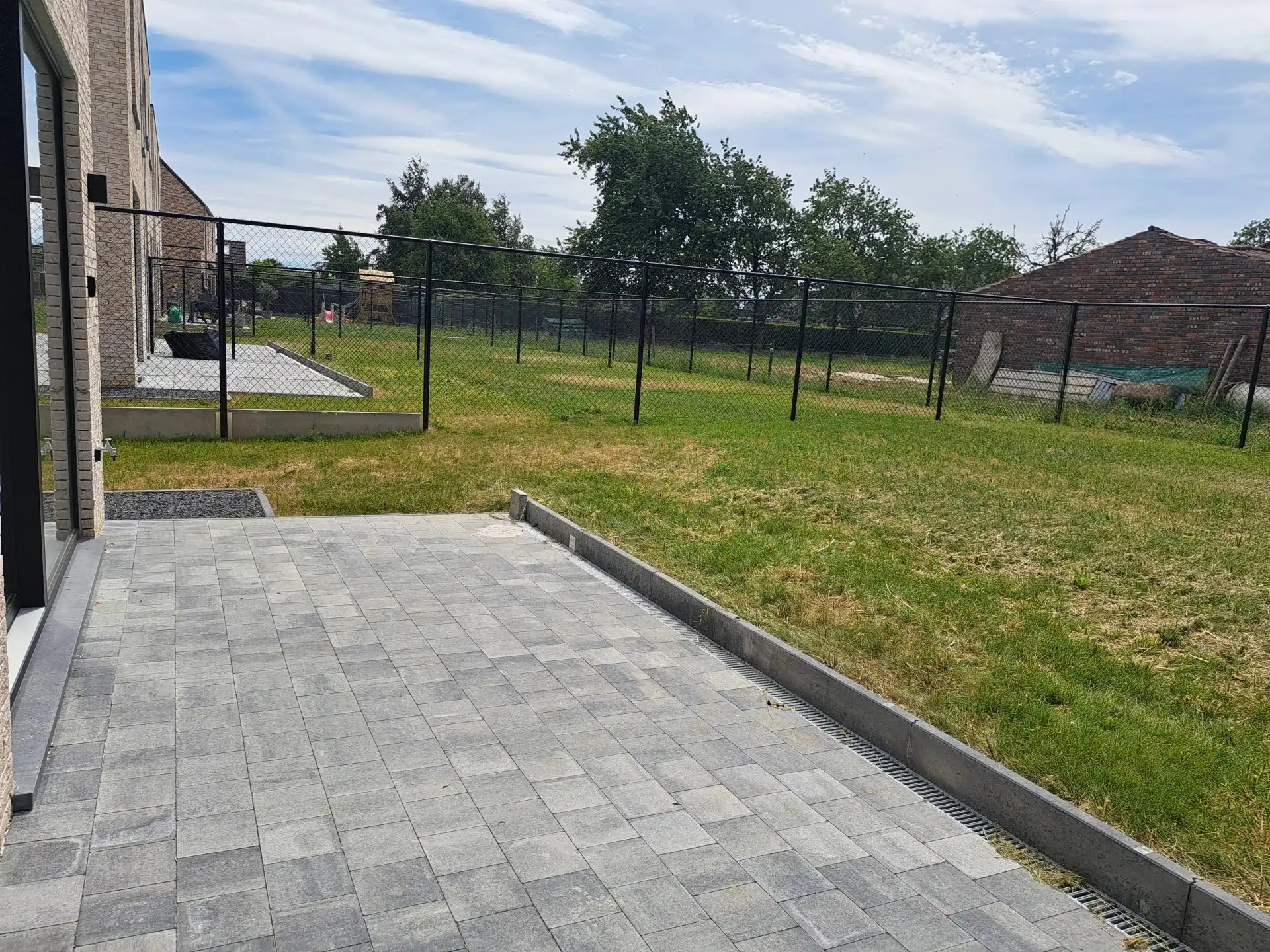 INSTAPKLARE NIEUWBOUWWONING MET 3 SLPK’S (LOT 8) IN MILLEN – RIEMST foto 15