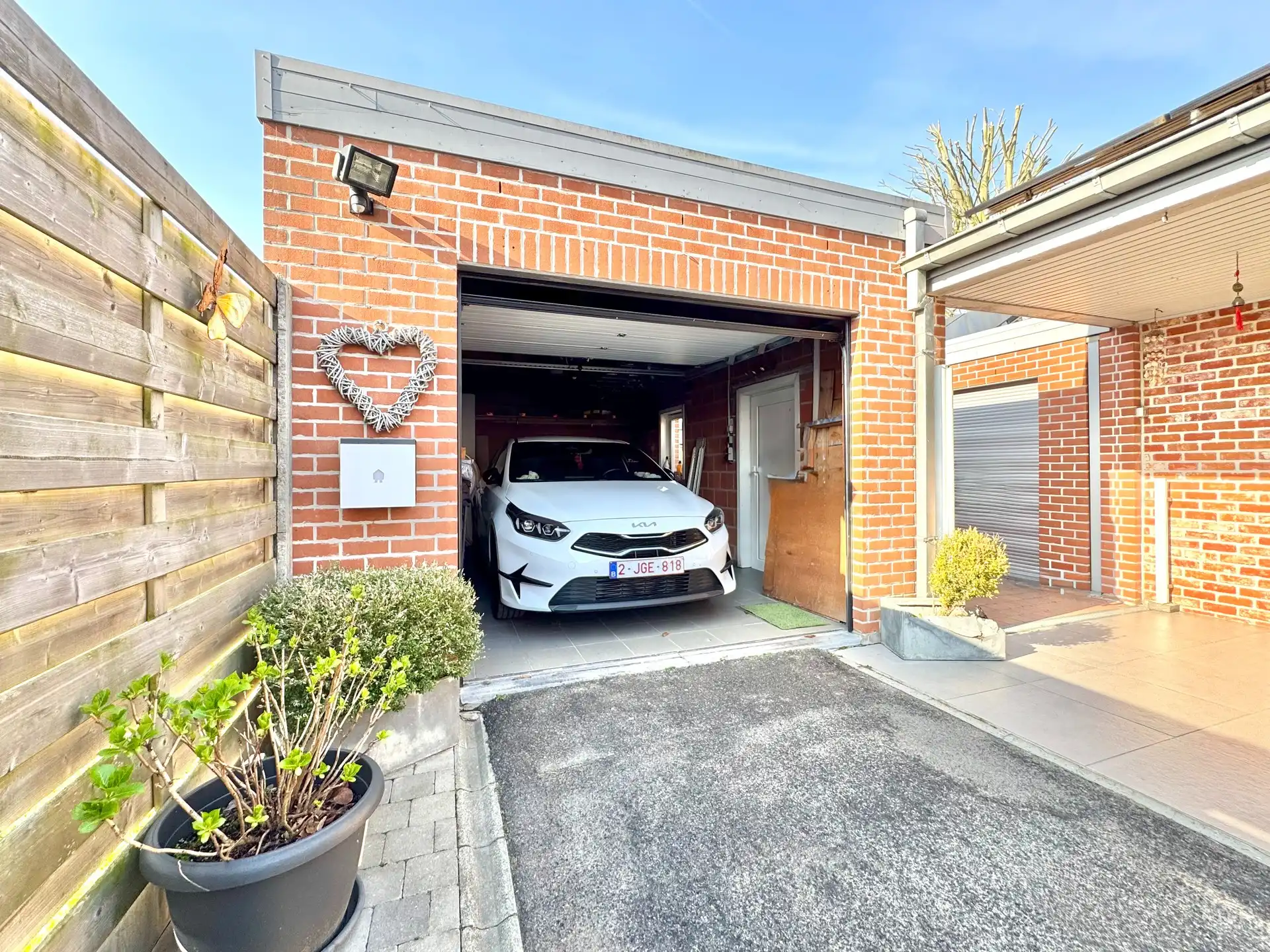 VRIJSTAANDE WONING | 4 KAMERS | GARAGE | TUIN | 440 M² foto 8