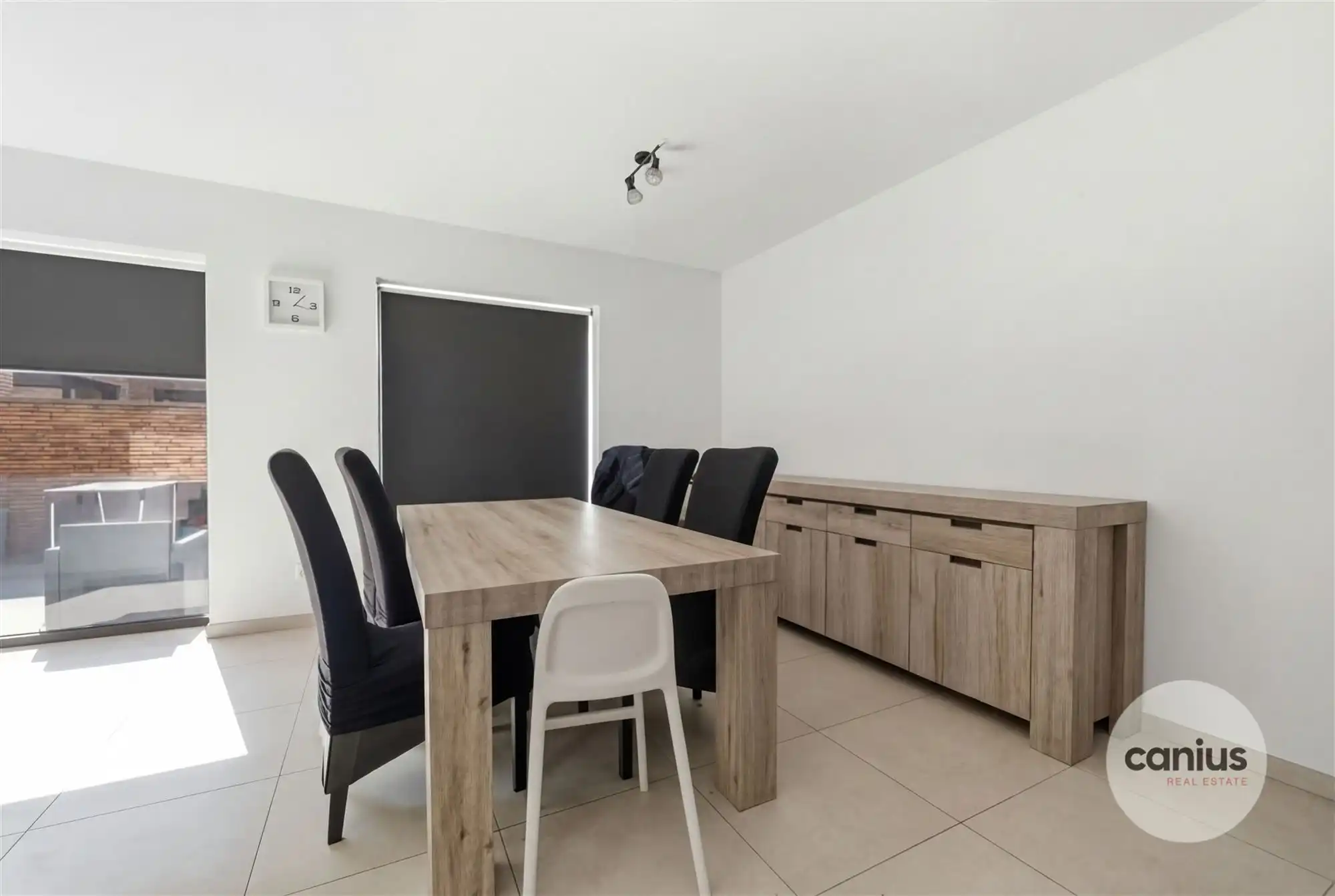 RECENTE WONING MET 3 SLKS NABIJ HET STADSCENTRUM foto 3