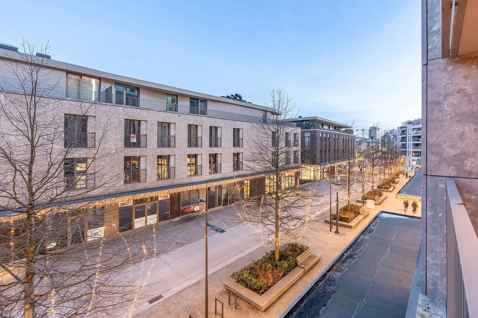 QUARTIER BLEU - Stijlvol 1-slaapkamerappartement met gezellig terras, op topligging nabij het centrum. foto 8