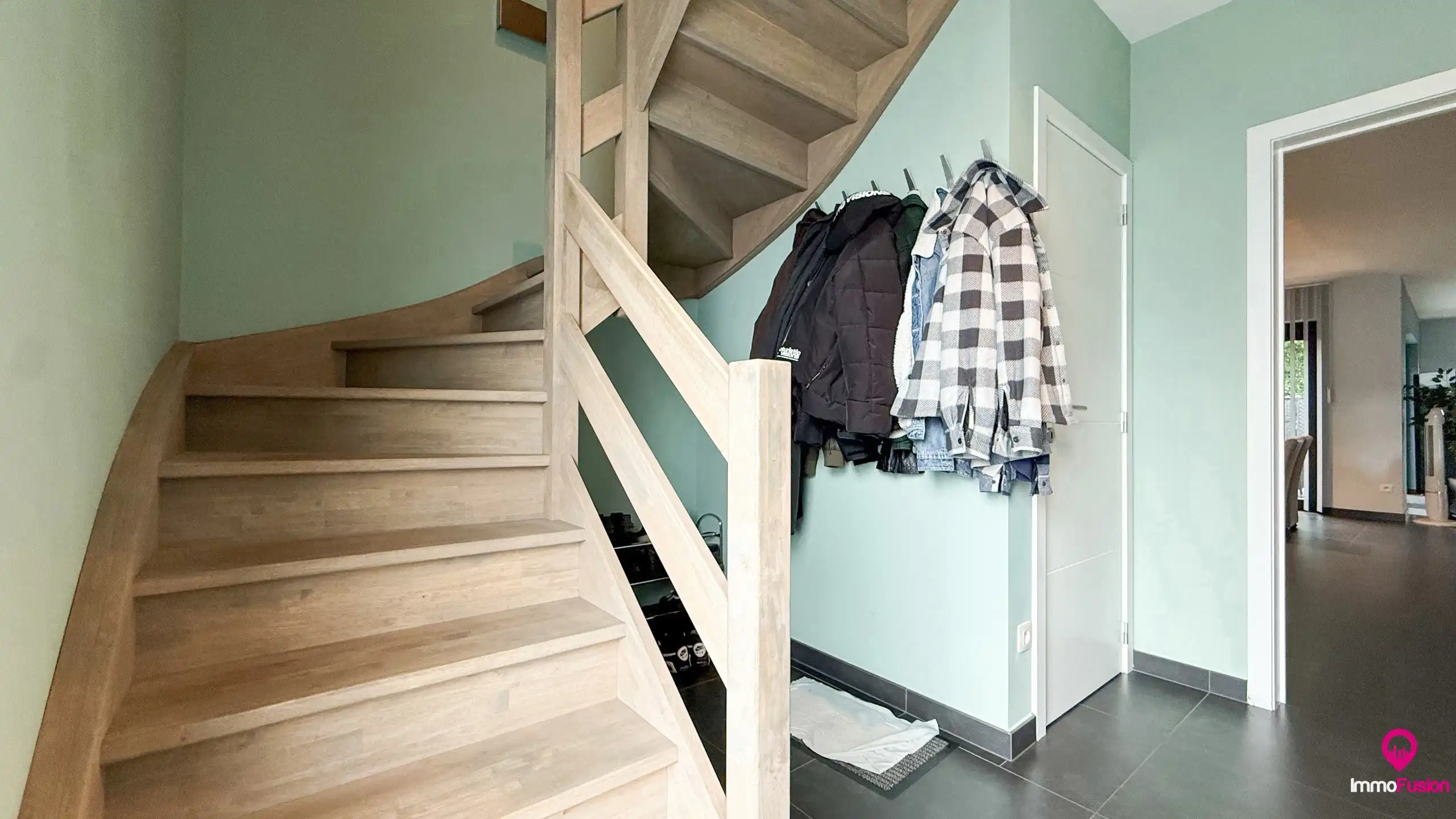 Moderne energiezuinige woning in rustige straat met 3slpks!  foto 16