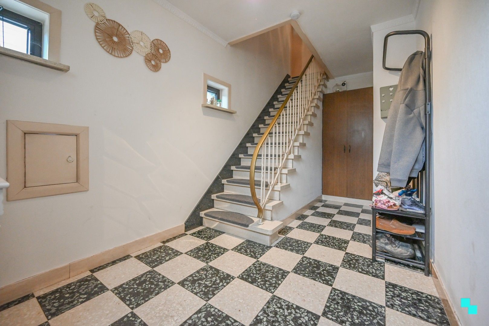 Rustig gelegen woning met vier slaapkamers foto 2