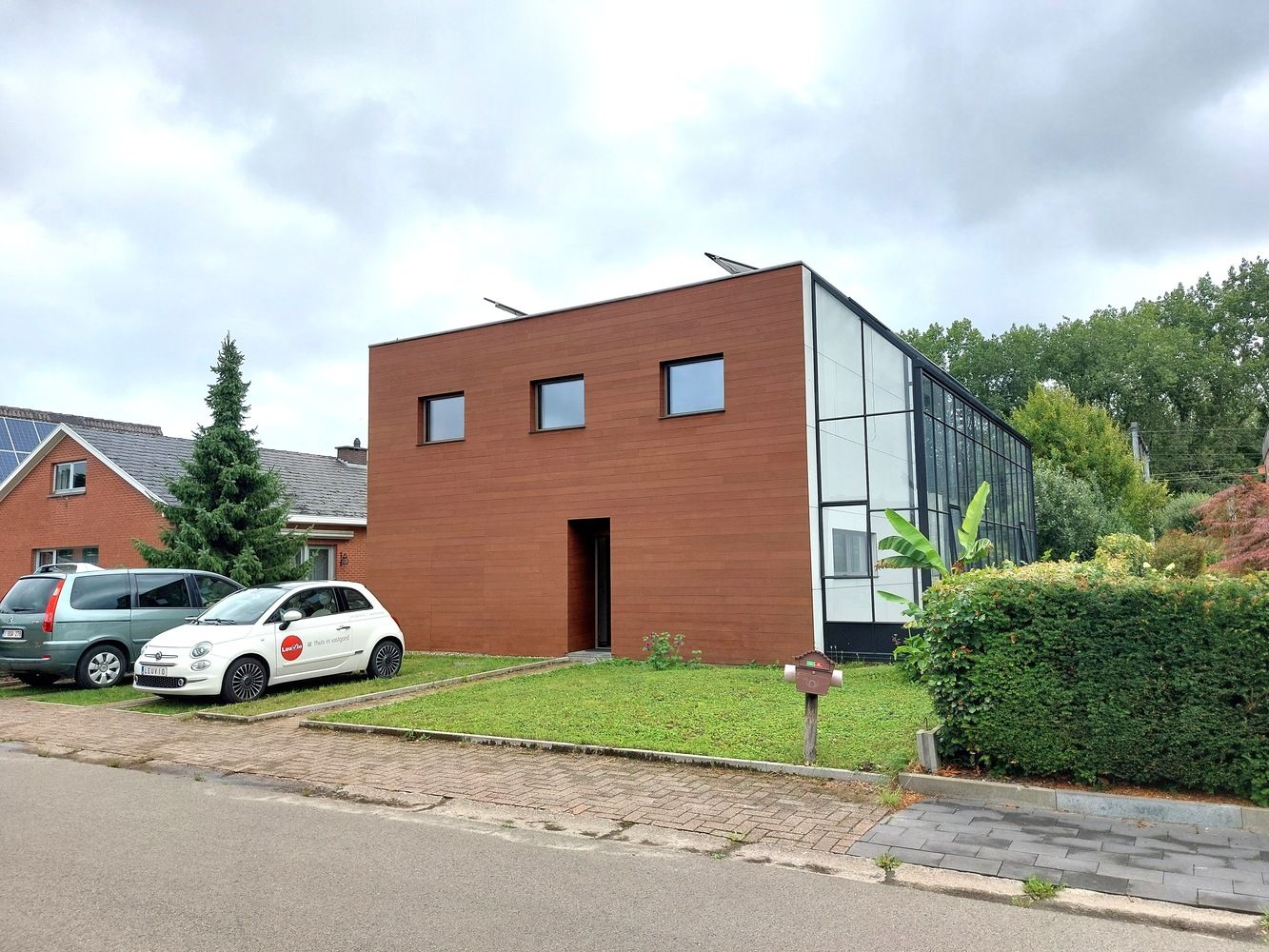 Ruime woning in Leuvense stadsrand // 5 slaapkamers // 2 badkamers //groene tuin // parking foto 45