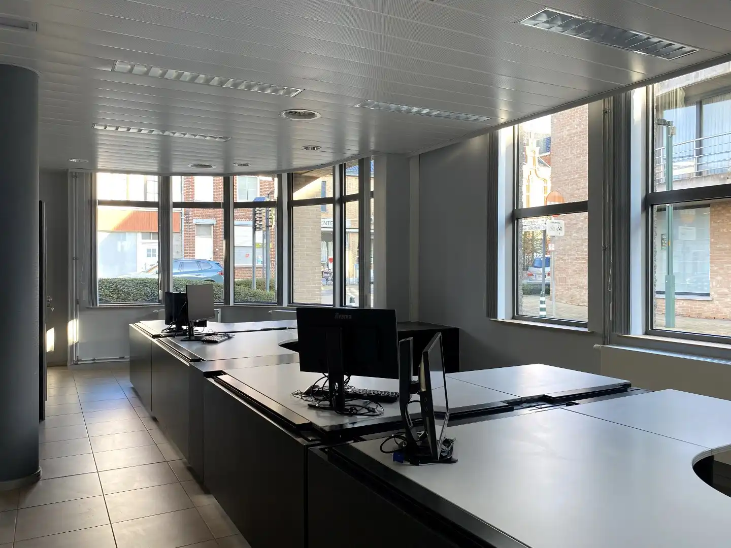 KANTOORRUIMTE - 160 M² - CENTRUM PITTEM foto 7