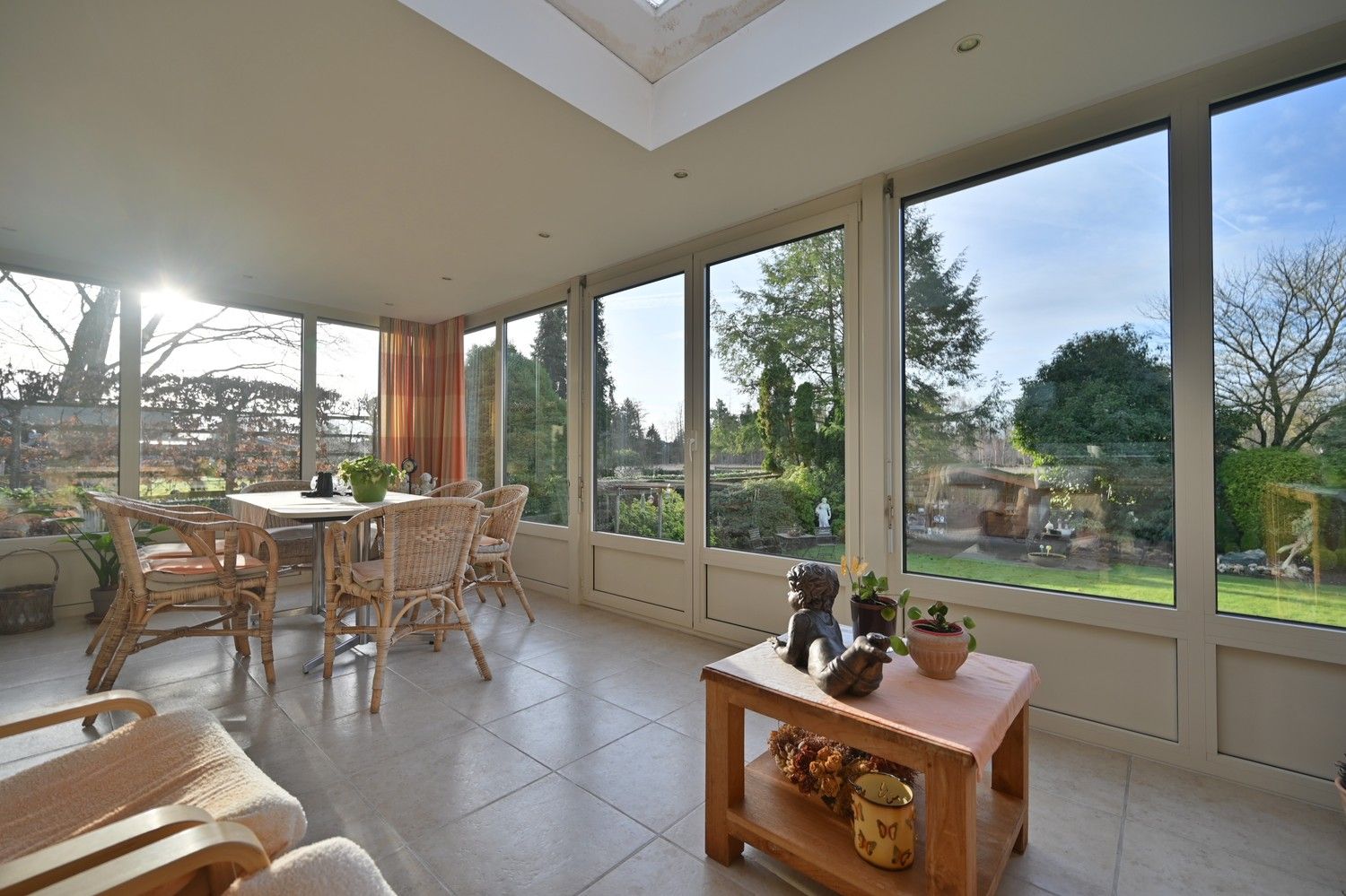 Charmante split-level bungalow met tuinkamer en uitstekende energieprestatie (label B) foto 10