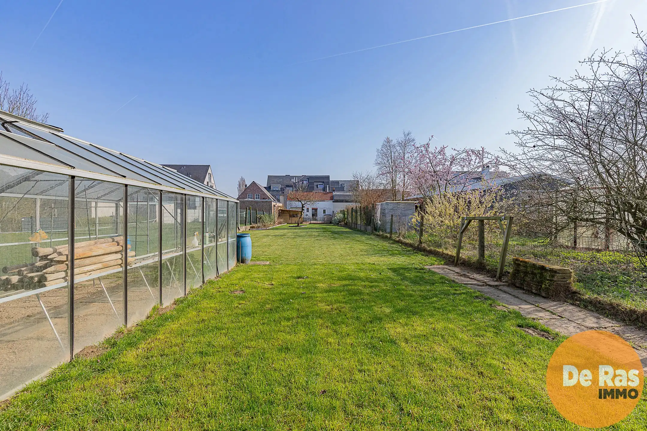 HELDERGEM - Gezellige woning met tuin, weide en stallen foto 25