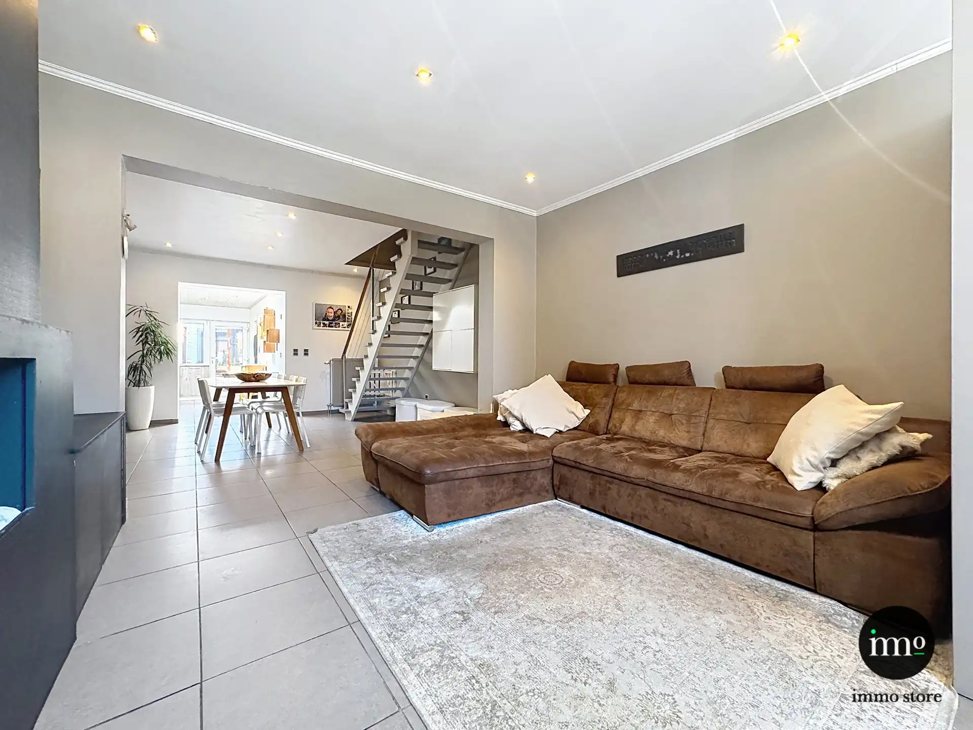 Rijwoning met 3 slaapkamers en leuke tuin in Ternat! foto 3