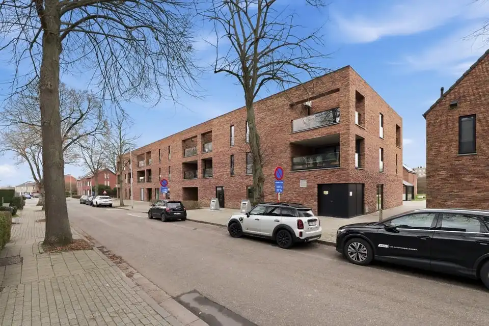 Appartement te huur foto 3