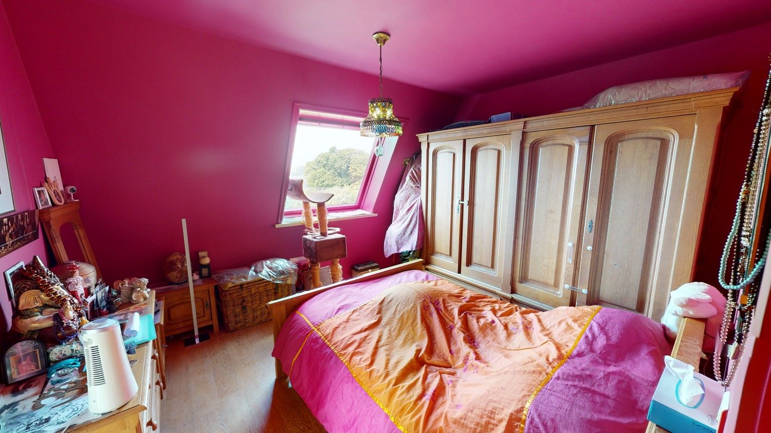 Ruim, gerenoveerd appartement met (hotel)diensten nabij Gent te koop! foto 6