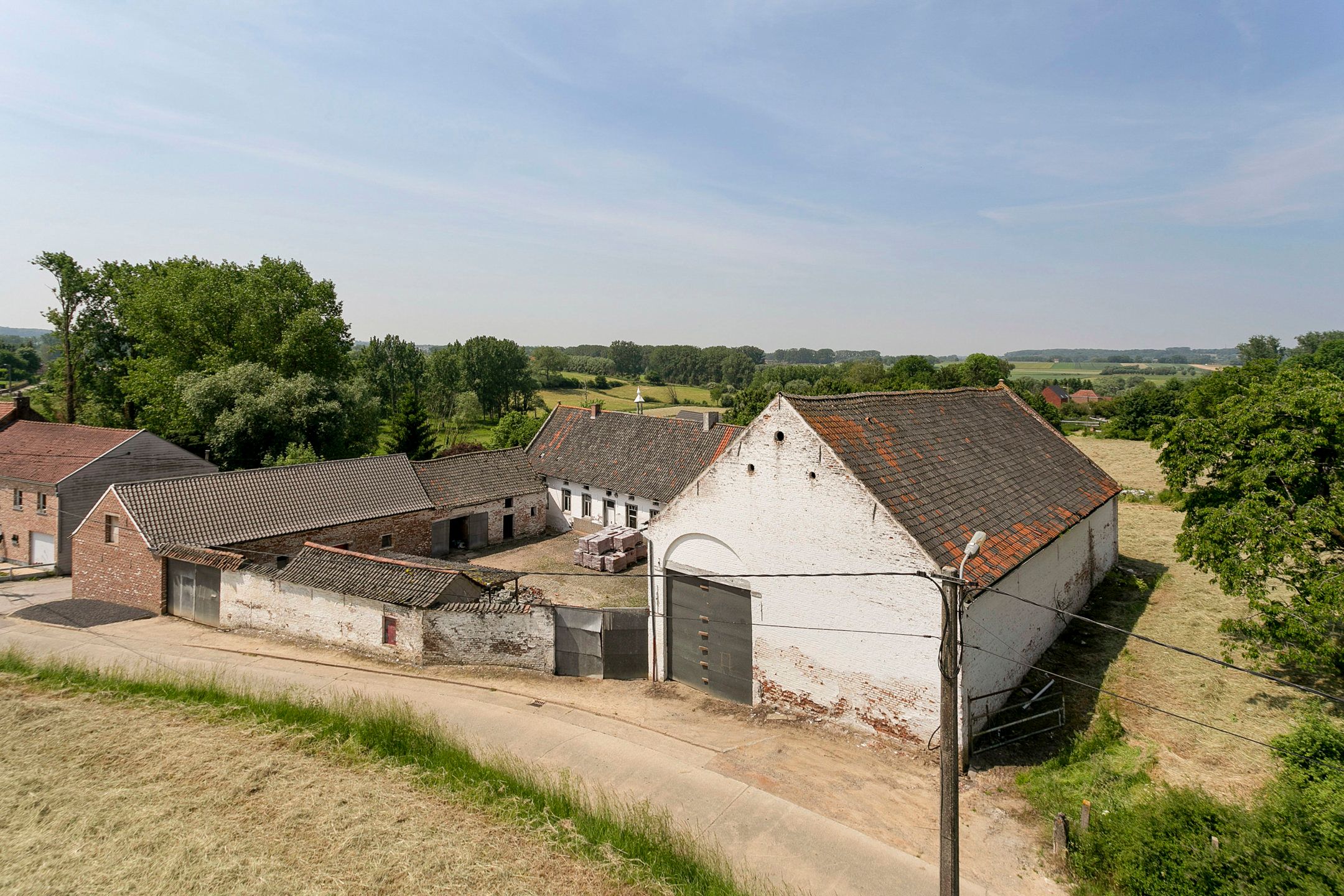 Hoofdfoto van de publicatie: Unieke hoeve op een prachtige locatie in het Pajottenland