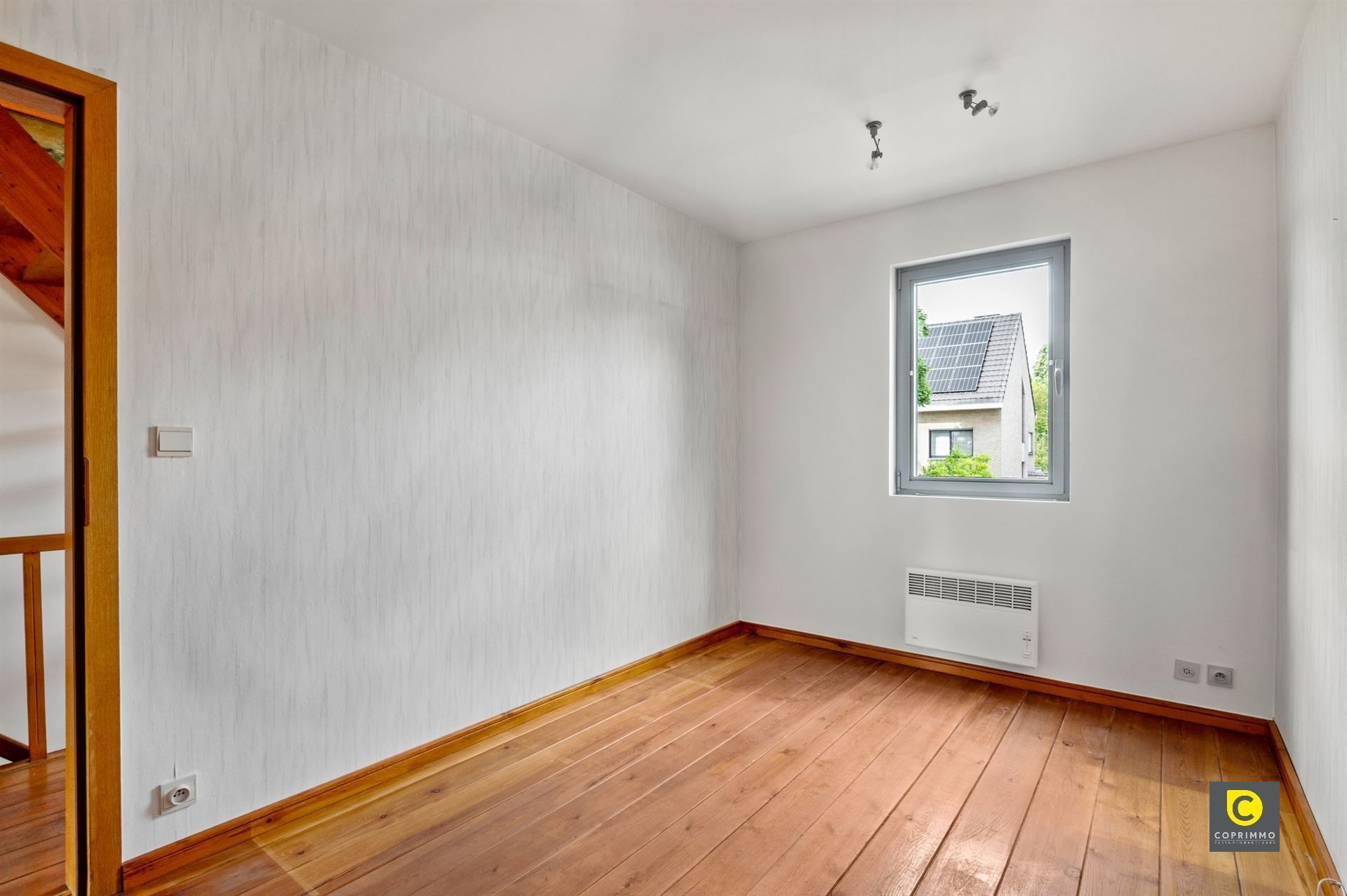 Charmante woning met garage foto 12