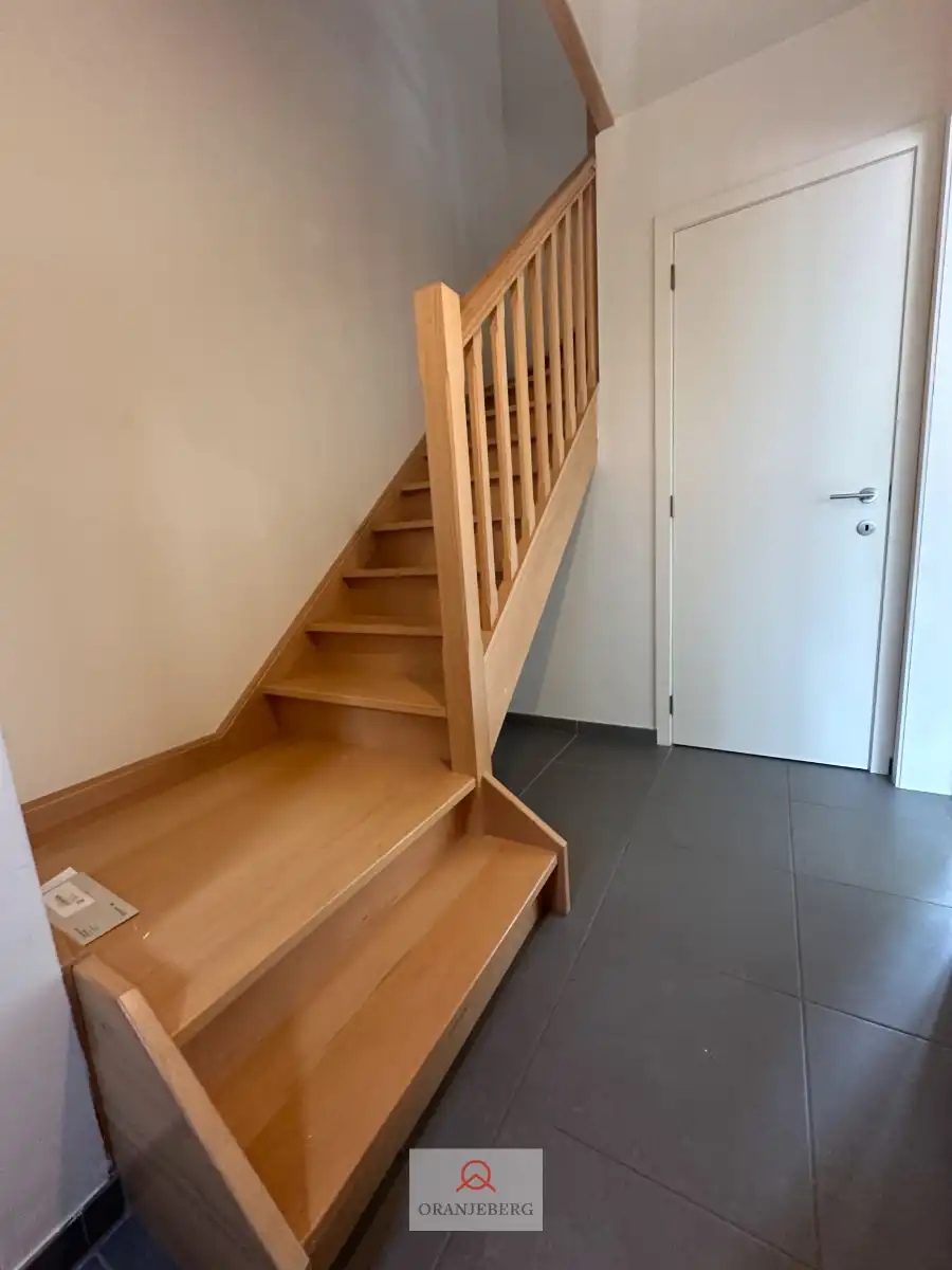 Rustig gelegen woning met tuin te Merelbeke foto 8