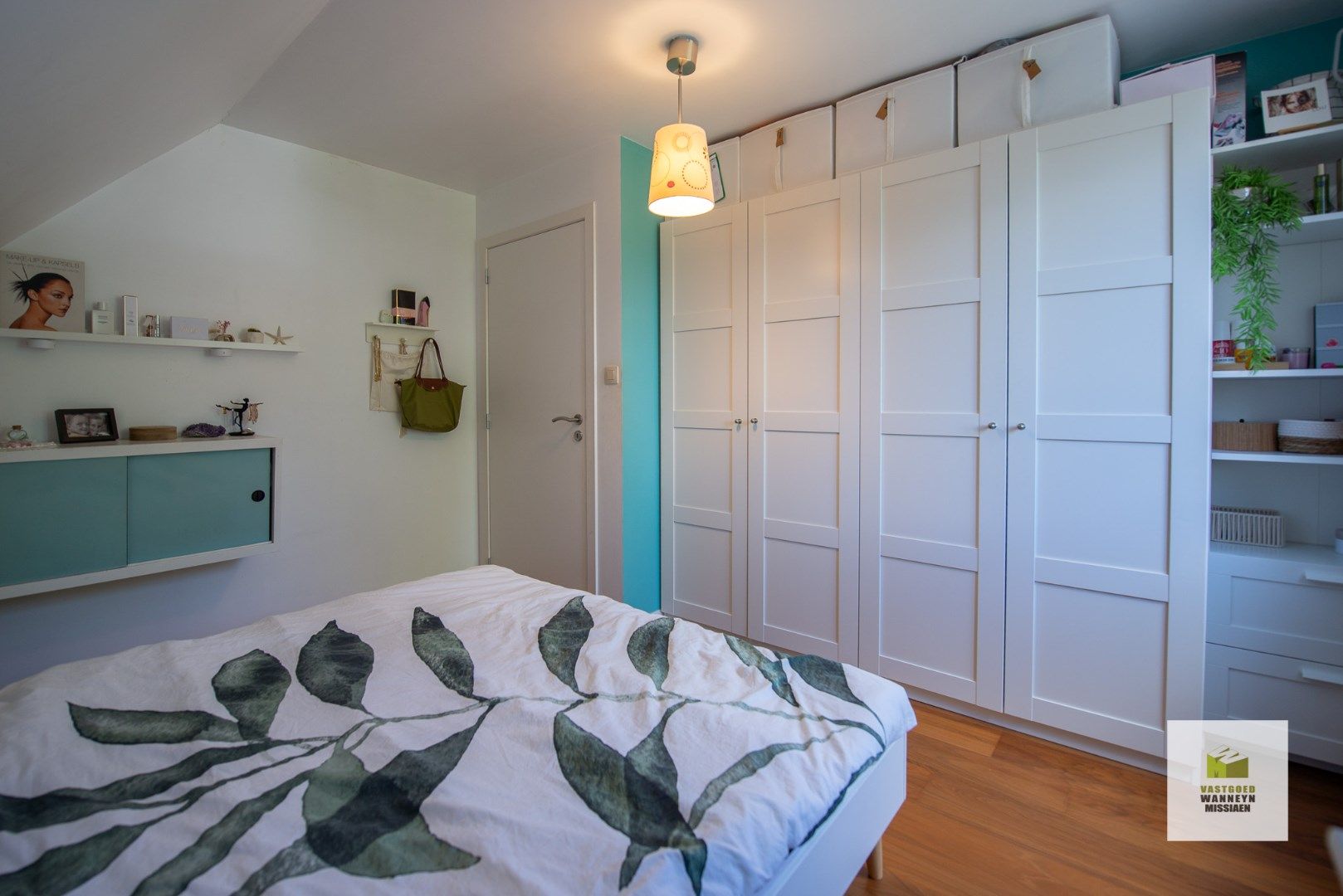 Recente instapklare woning met 3 slpk op perceel van 687m2 in centrum Sint-Jan (Wingene) foto 15
