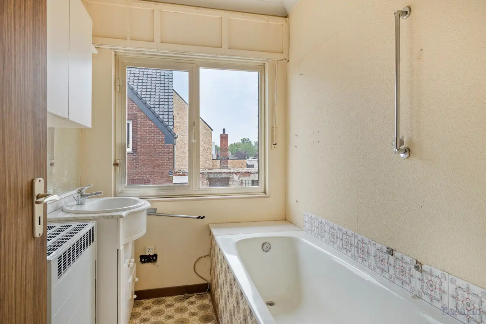Split-level woning te koop in Veerle foto 16