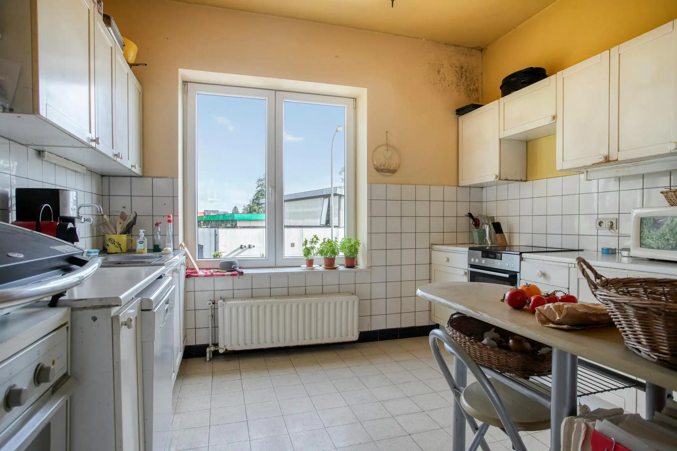 Karaktervolle woning met tuin en garage in Wemmel foto 7