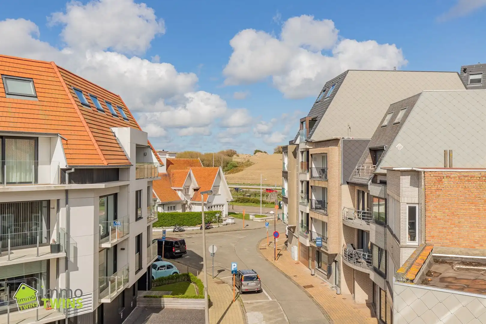 Ruim duplex appartement met terras te Bredene  foto 6