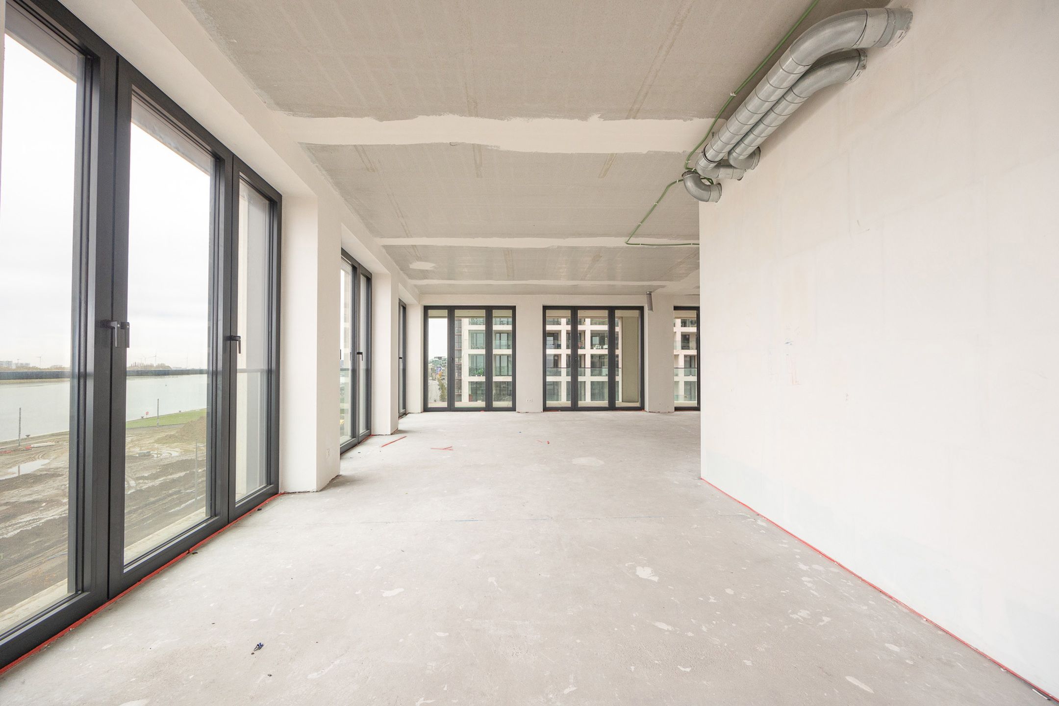 ANTWERPEN - Casco appartement met frontaal zicht op de Schelde foto 4