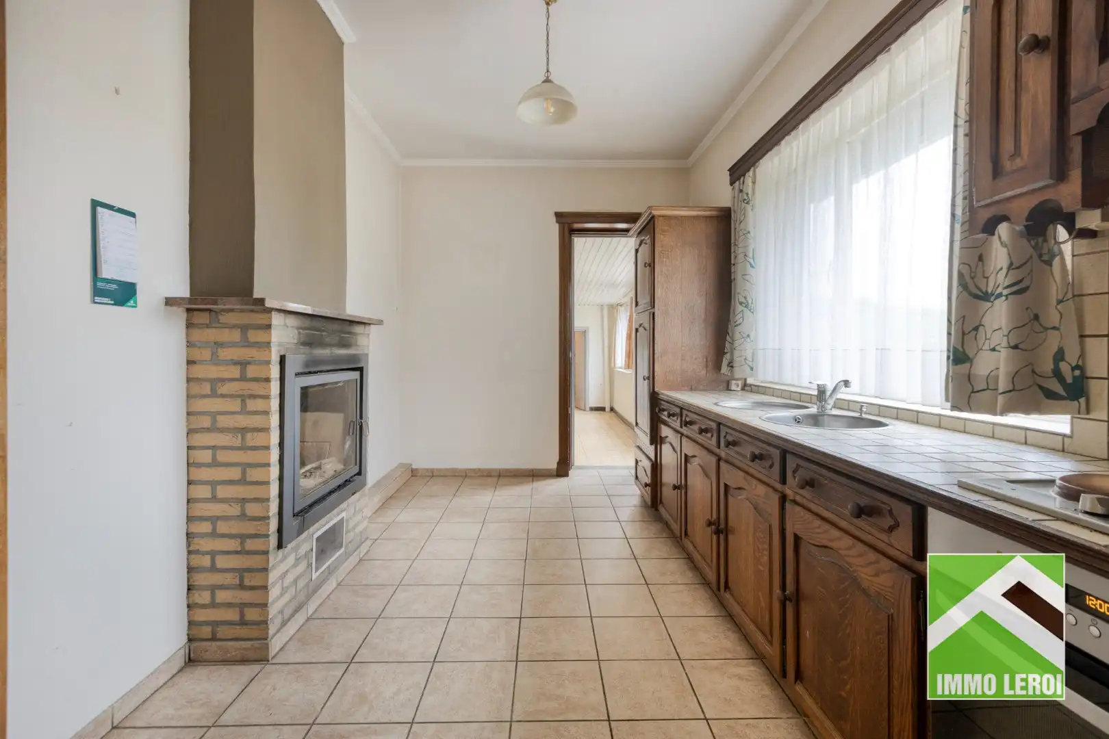 Landelijk gelegen woning met grote veranda en ruime tuin foto 7