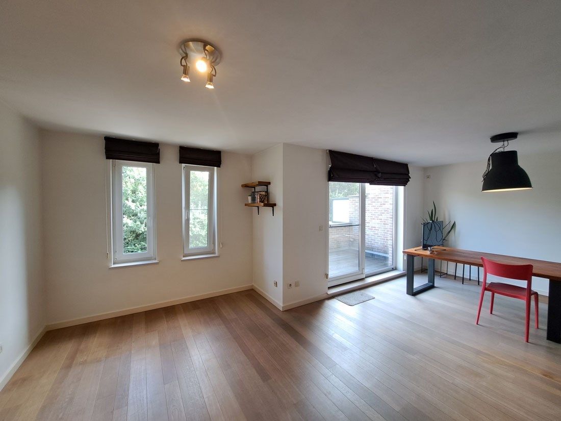 Gunstig gelegen duplex appartement te Genk foto 4