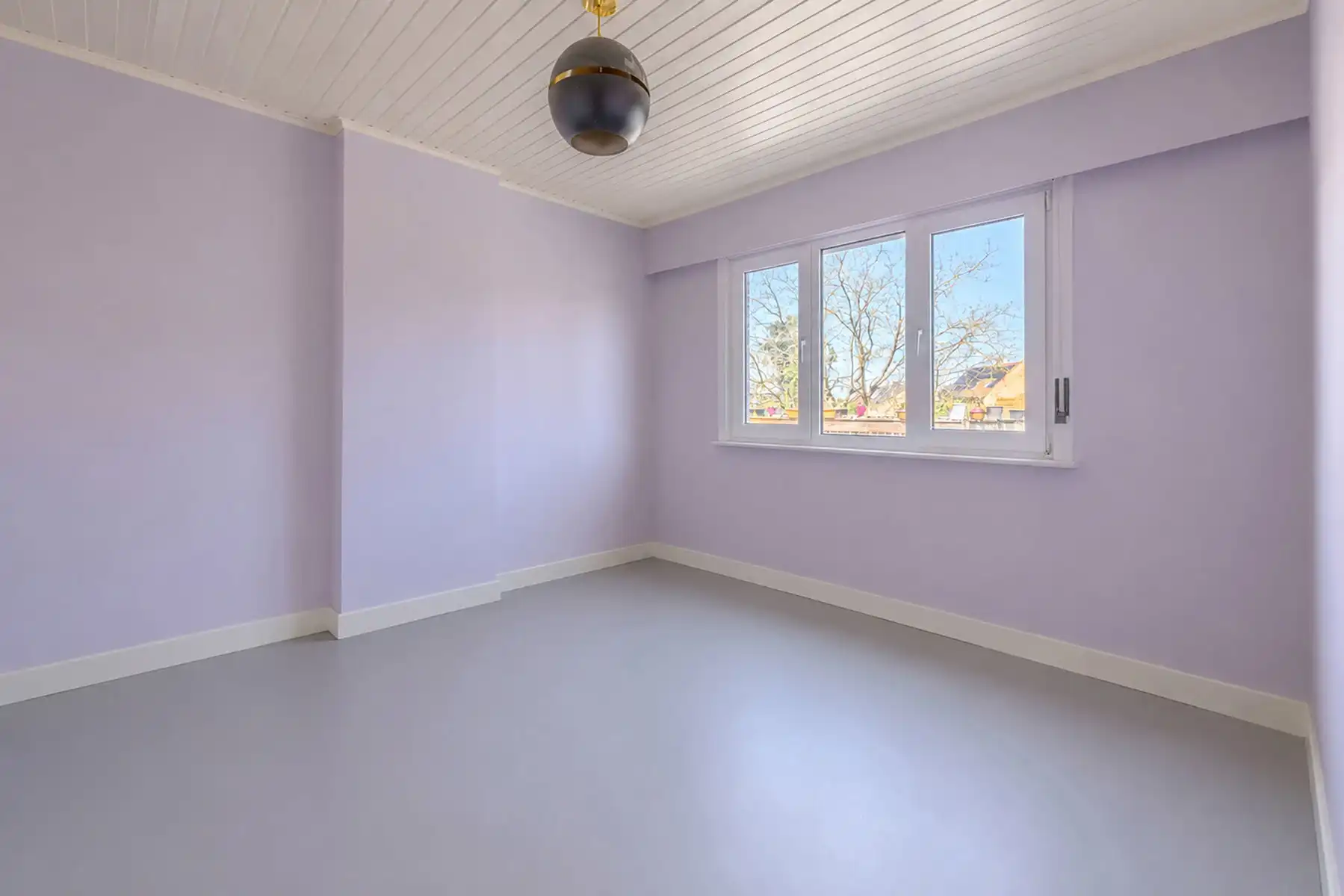Ruime woning met 4 slpk, 2 bdk, garage en tuin!  foto 22