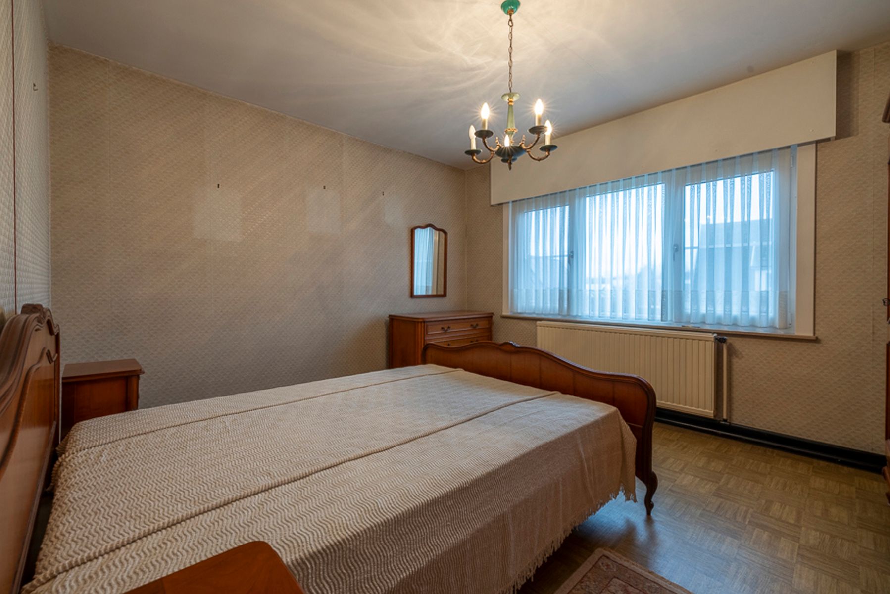 Halfopen bebouwing met 3 slpks, tuin en garage in Evergem foto 16