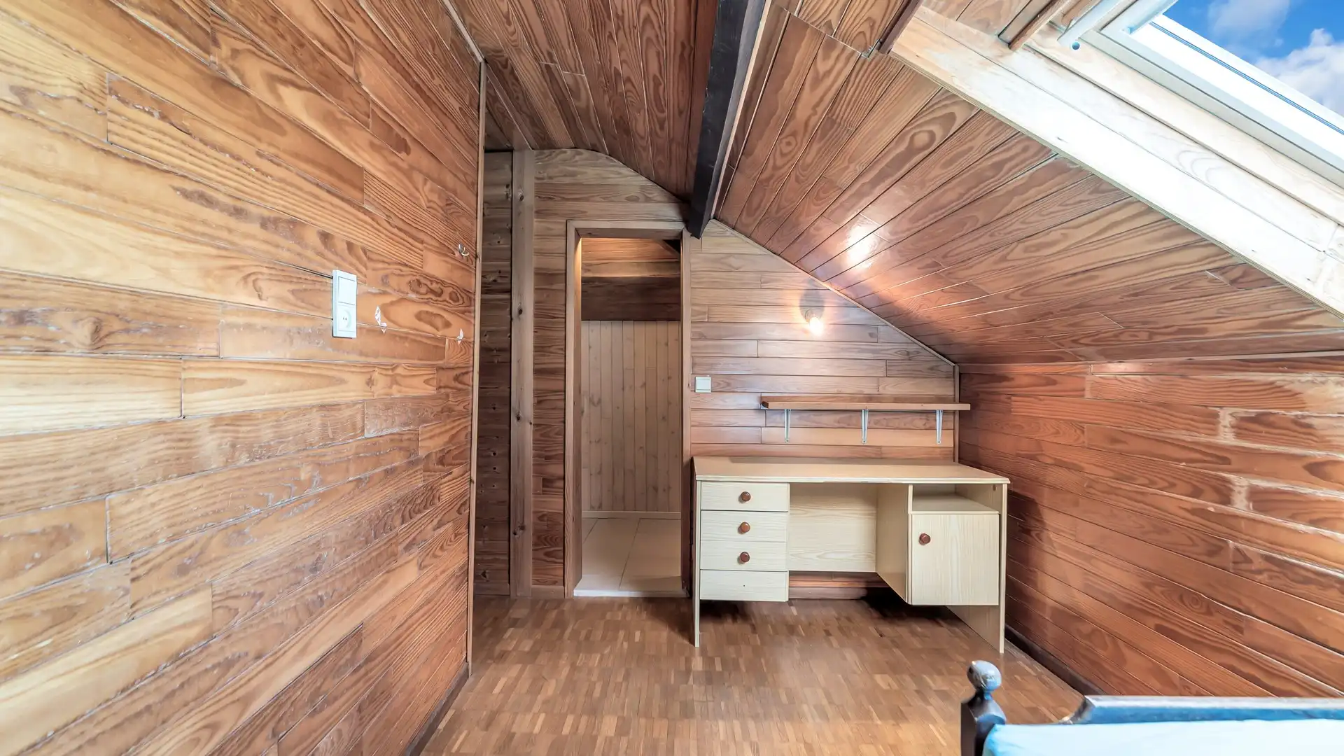 Ruime vrijstaande woning op een prachtig perceel van 746 m² in Rekem foto 21