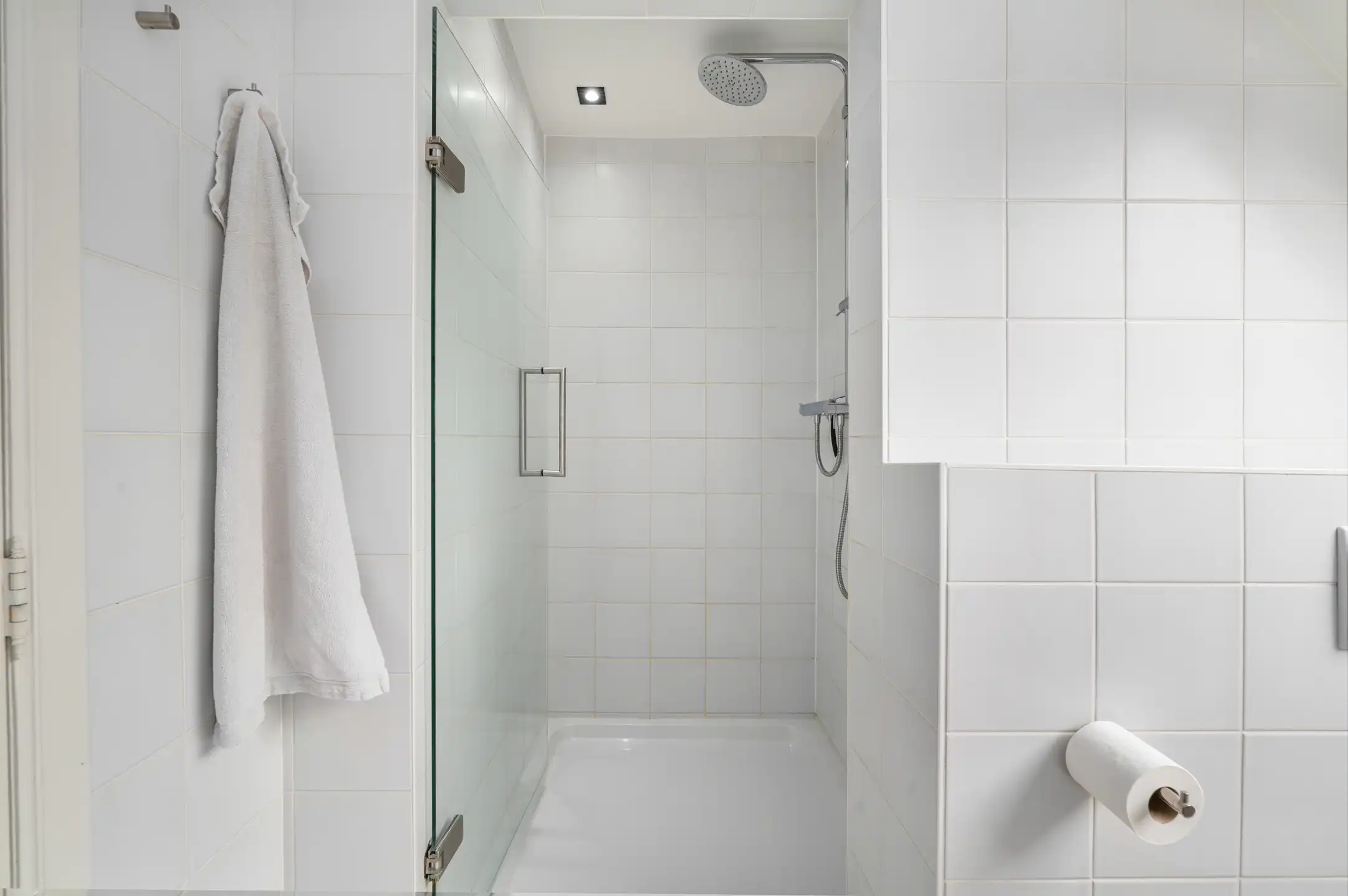 Moderne en lichtrijke huurwoning met 4 slaapkamers te Brecht foto 19