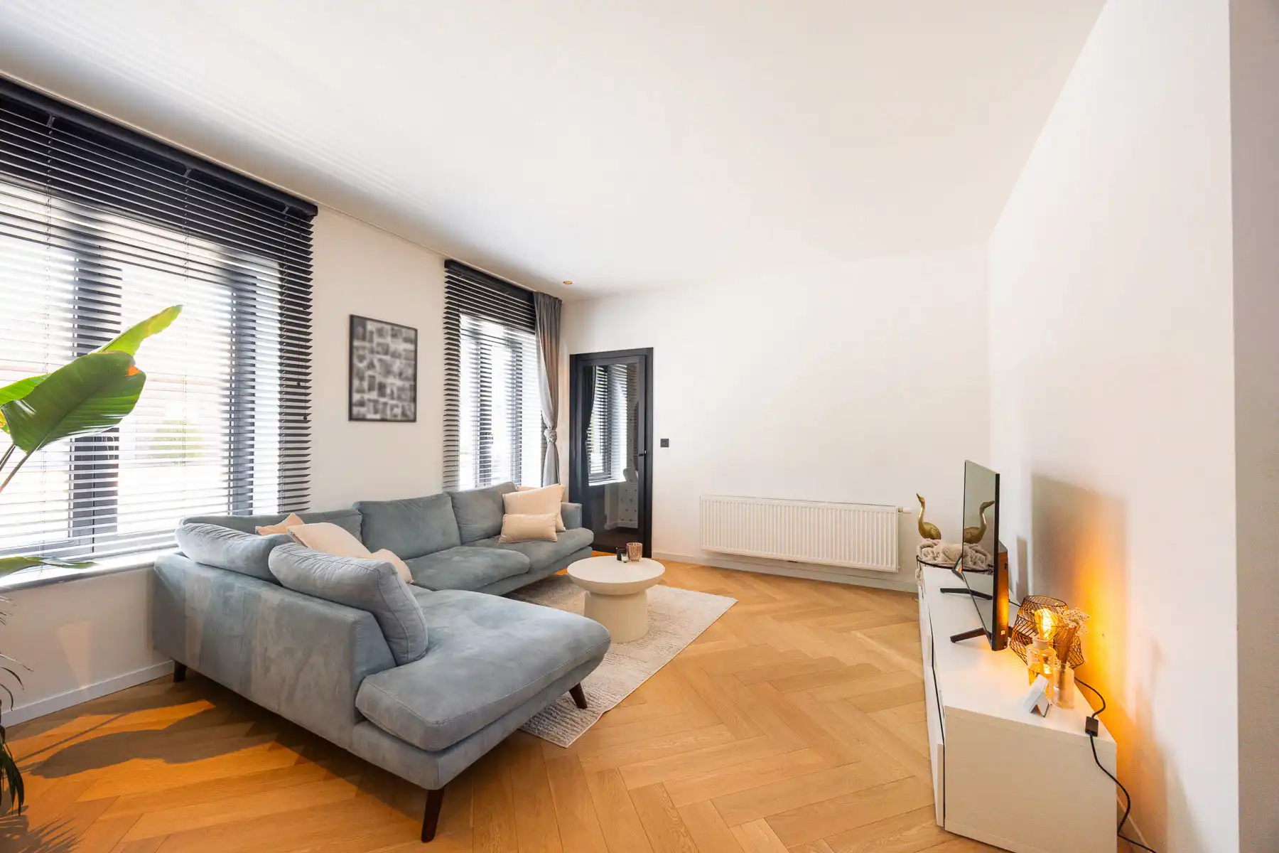 Charmante instapklare halfopen bebouwing op een toplocatie foto 4