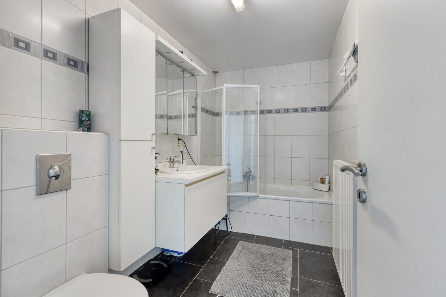 Gezellig duplex-appartement met 3 slaapkamers aan de Groenstraat in Kuringen, Hasselt. foto 15