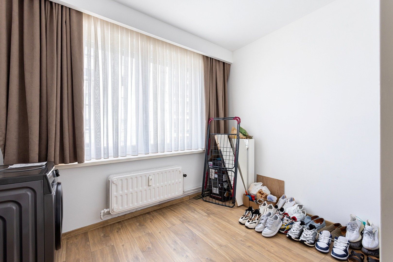 Instapklaar hoekappartement met 2 slaapkamers en terras! foto 8