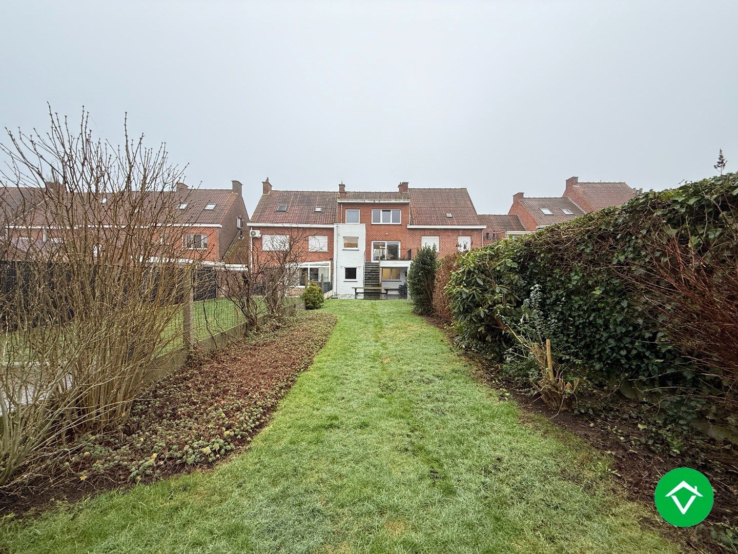 Ruime bel-étagewoning met 3 slaapkamers, garage en tuin foto 20