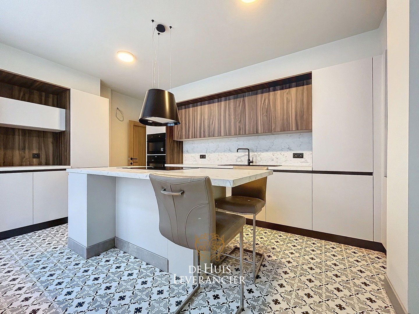 Authentiek wonen in LUXE - statig herenhuis in HARTJE Konitch te koop foto 16