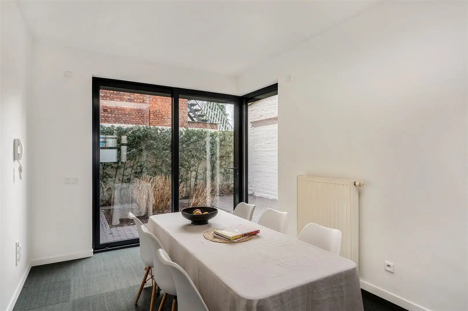 Uitzonderlijk herenhuis volledig gerenoveerd foto 5