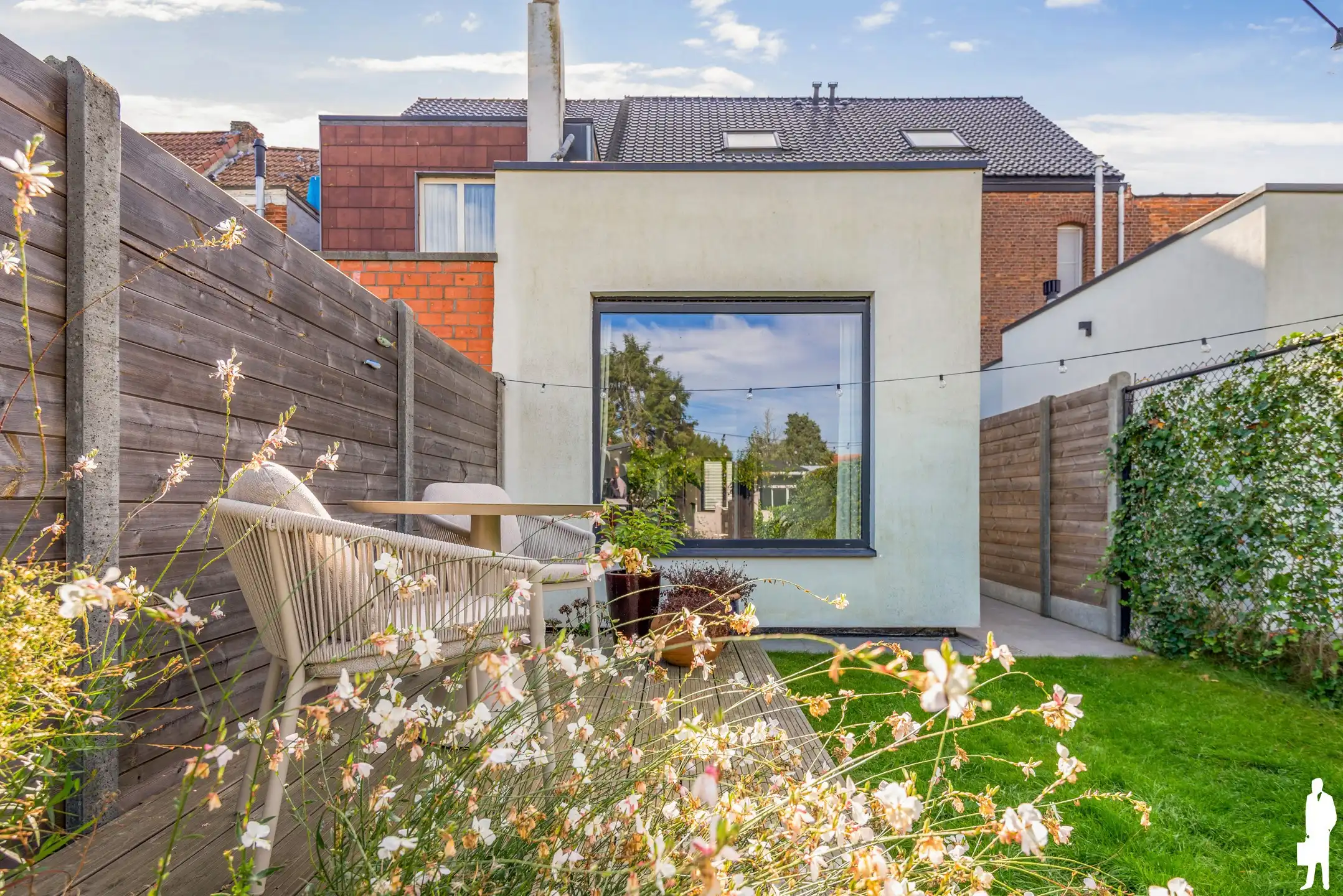 Smaakvol gerenoveerde woning met 3 slaapkamers en mooie tuin foto 16