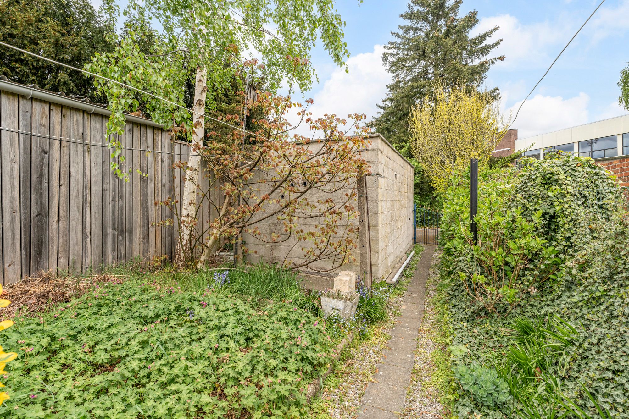 Totaal te renoveren rijwoning voor € 340.000 foto 9