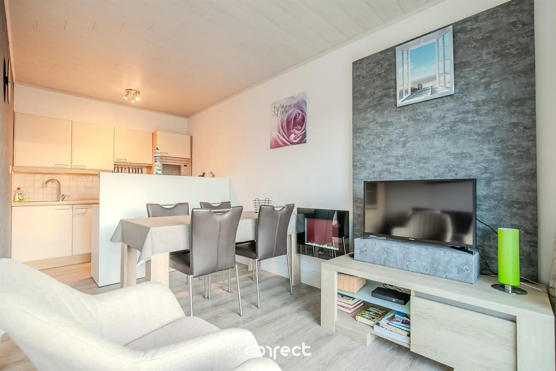 Gemeubeld tweeslaapkamer app. met 2 ruime terrassen in Park Atlantis.  foto 2