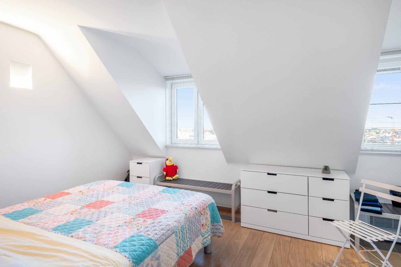 Zeer goed onderhouden duplexdakappartement met prachtige zonneterrassen foto 16