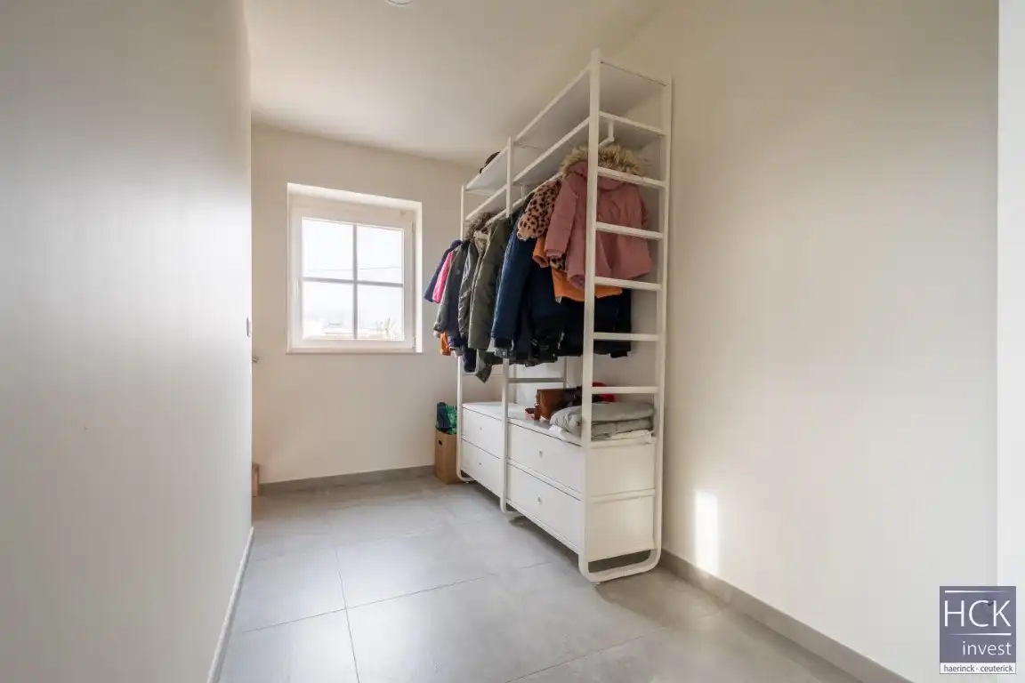 KRUISHOUTEM - Rustig gelegen ruime woning met groenzicht! foto 17