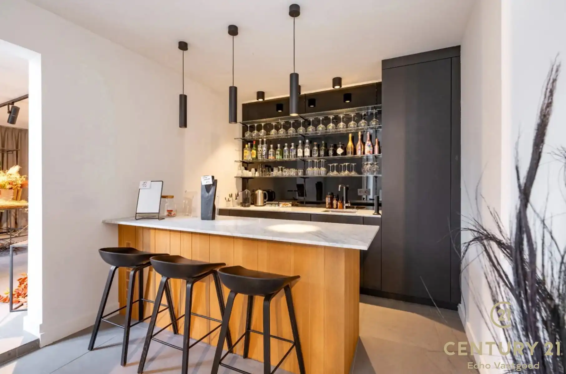 Instapklare handelsruimte in hartje Oud-Turnhout foto 14