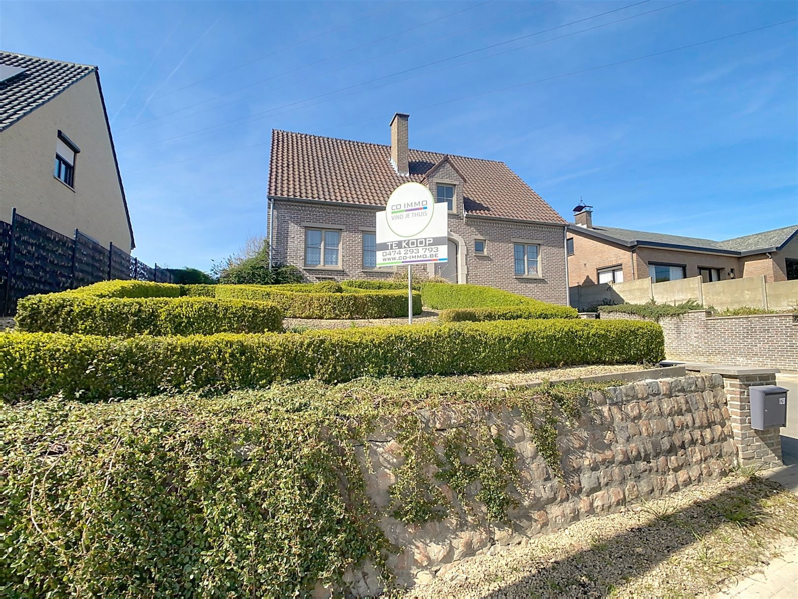 Ruime open bebouwing, 4 slpks, garage, tuin, 10a 54ca foto 31