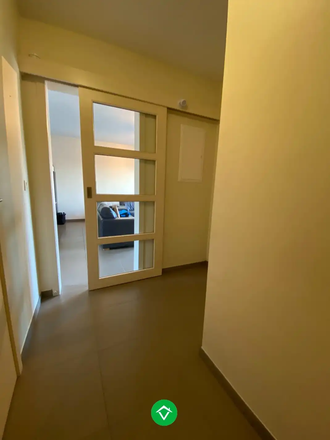 Lichtrijk appartement met 1 slaapkamer te Koekelare foto 3