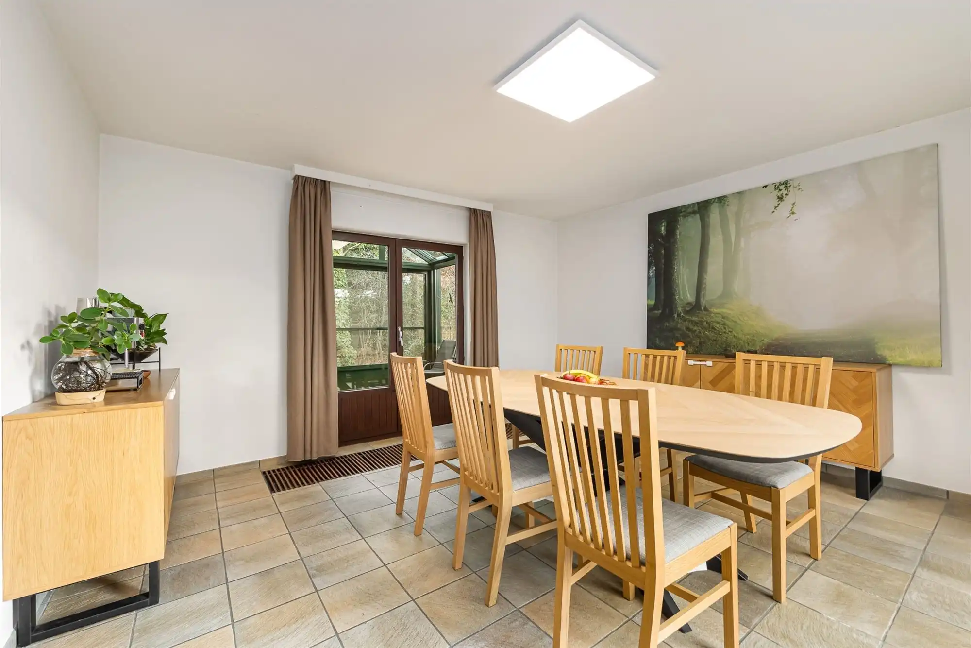 Instapklare open bebouwing met ruime tuin in een groene omgeving foto 2