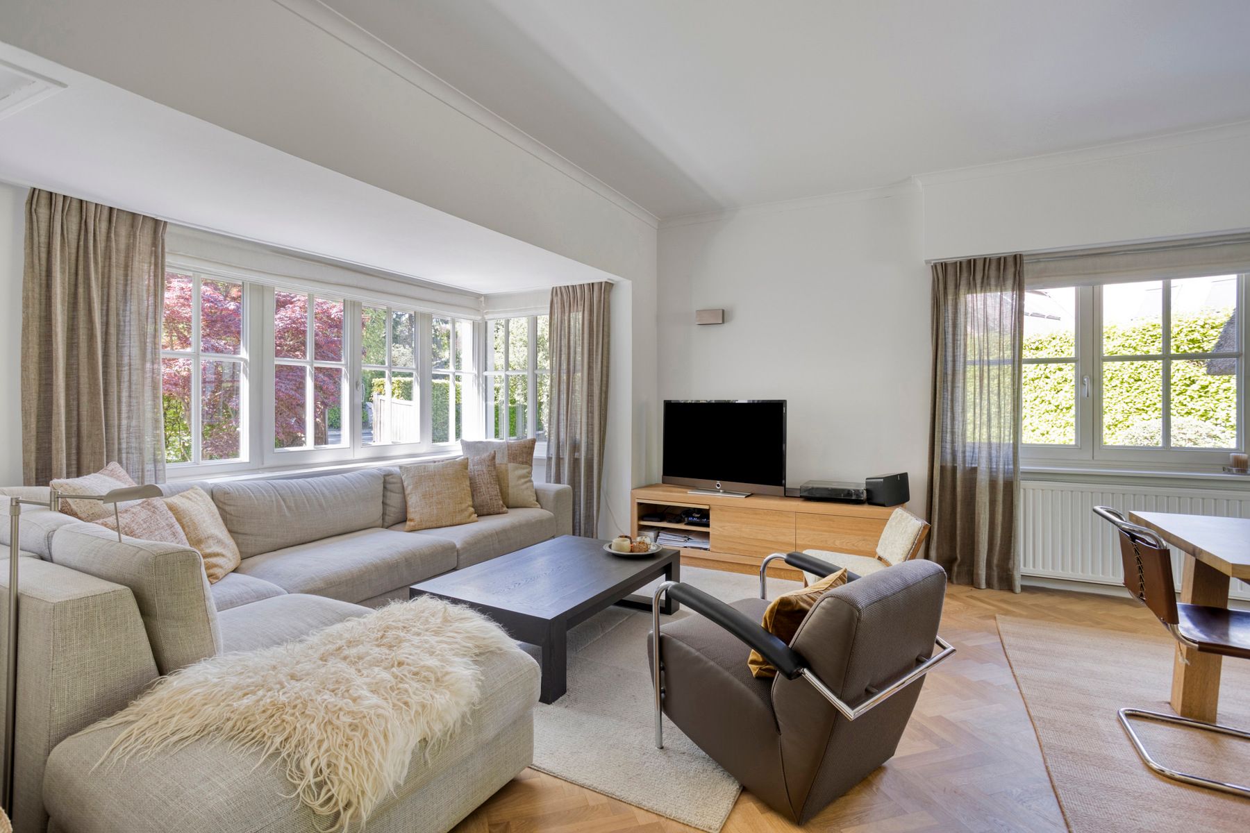IN OPTIE - Prachtige woning met rieten dak en 3-4 slpk foto 7