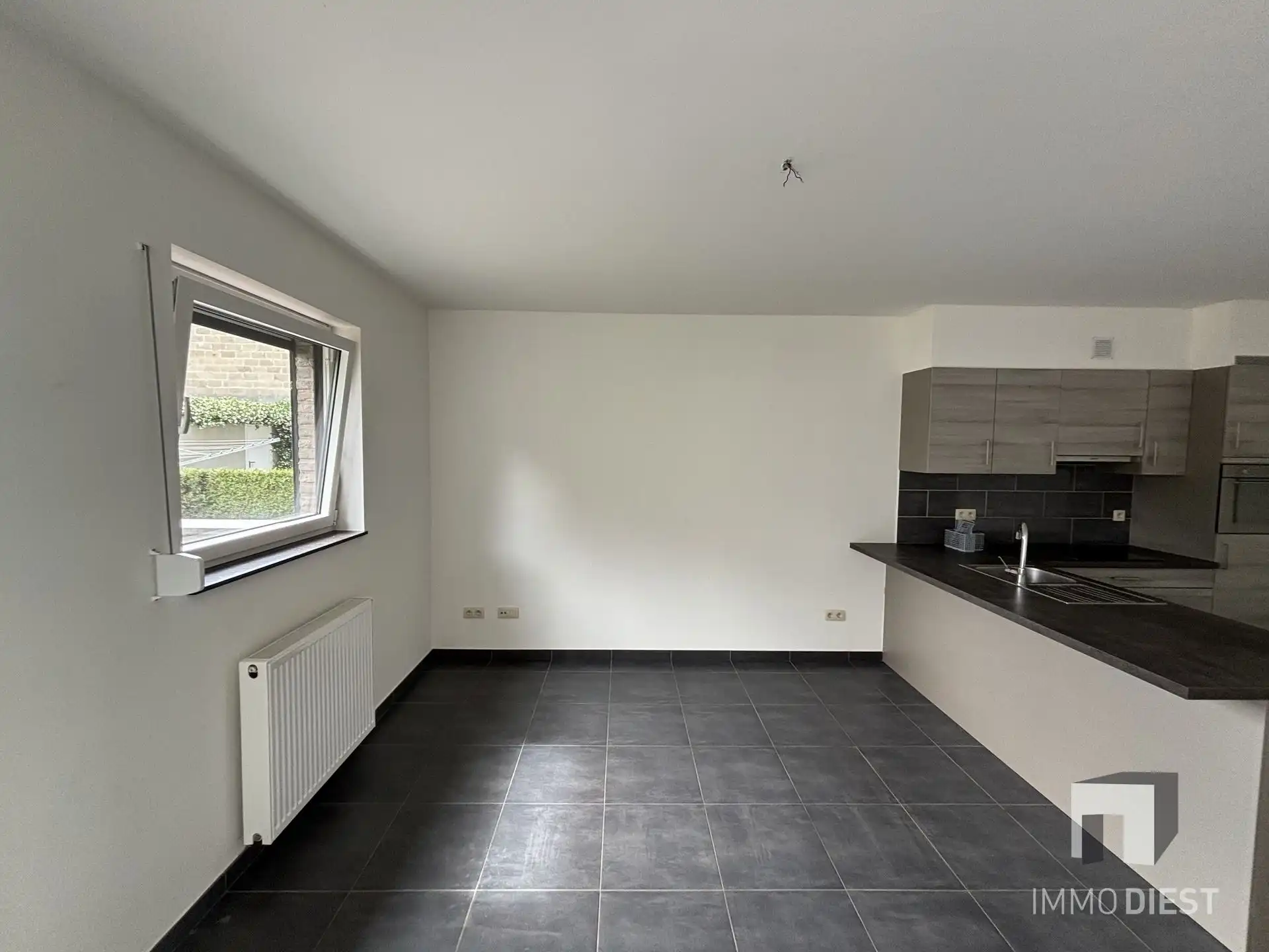 Energiezuinig appartement in centrum met kelder en garagebox foto 10