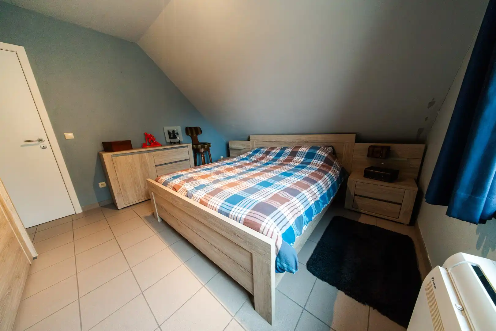 Instapklaar appartement met 3 slaapkamers, terras & zonnepanelen. foto 9