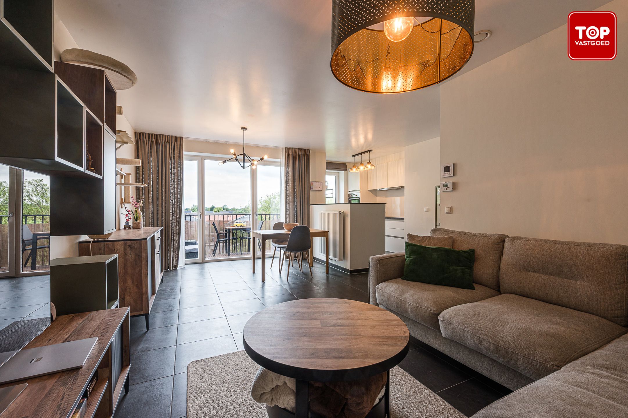 Instapklaar 1-slaapkamer appartement met autostaanplaats en fietsenberging.  foto 5