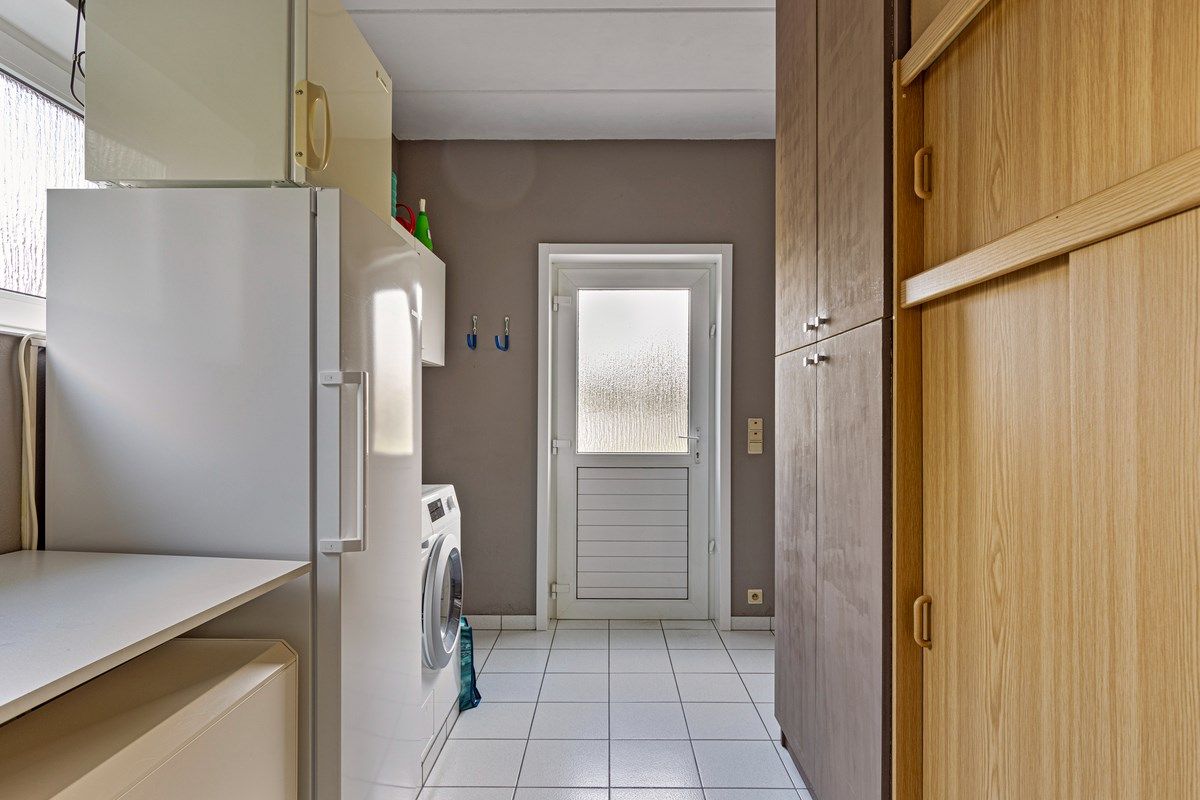 Ruime woning met prachtige tuin.  foto 14